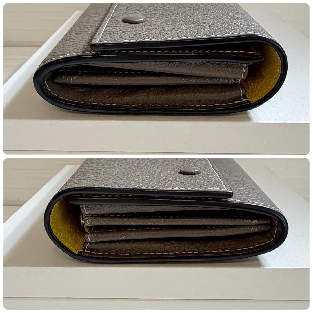 Excellent Condition Celine Multifunction Long Wal… - image 4