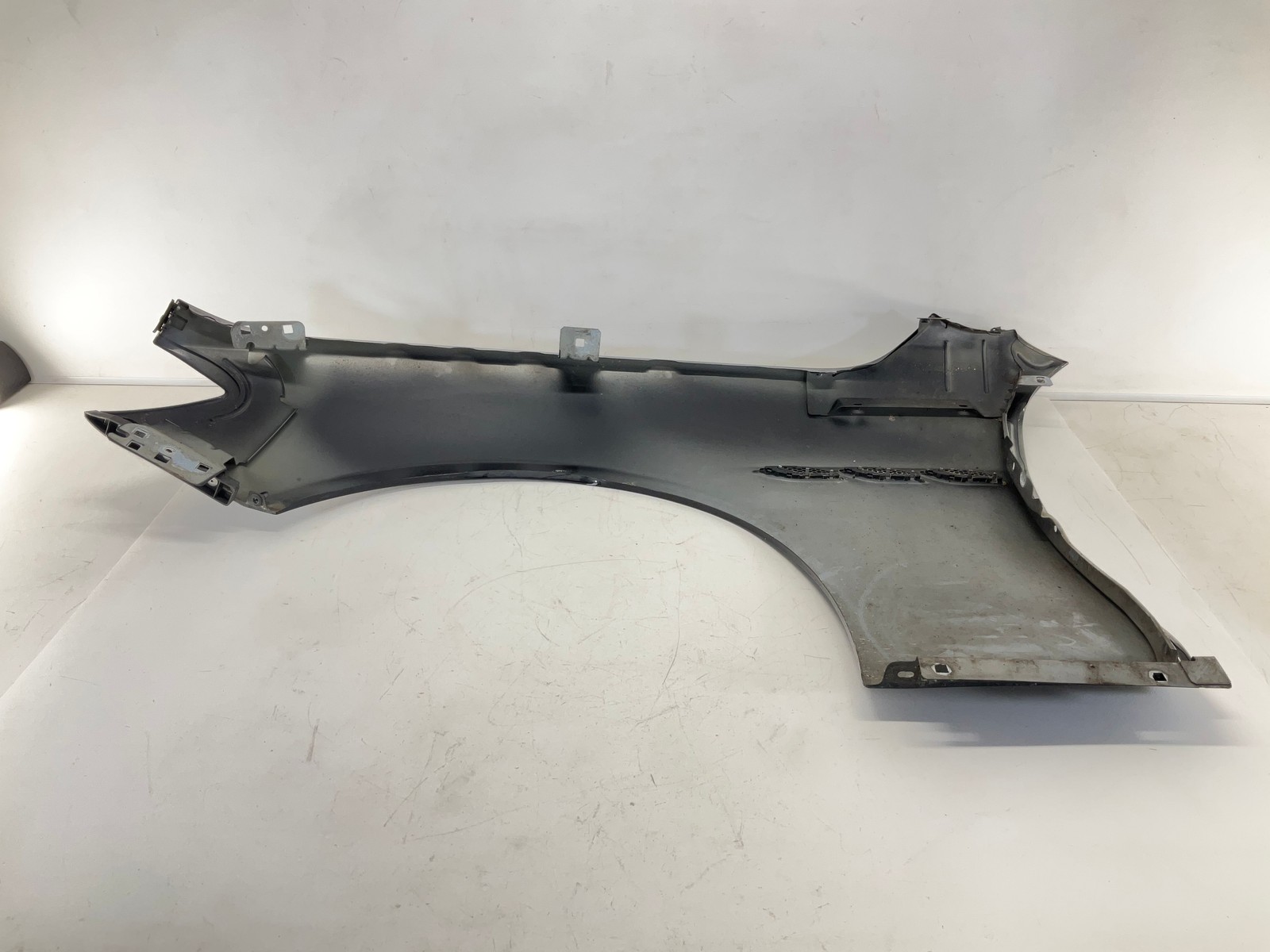 14-20 MASERATI Ghibli Front Right Passenger Fender Panel