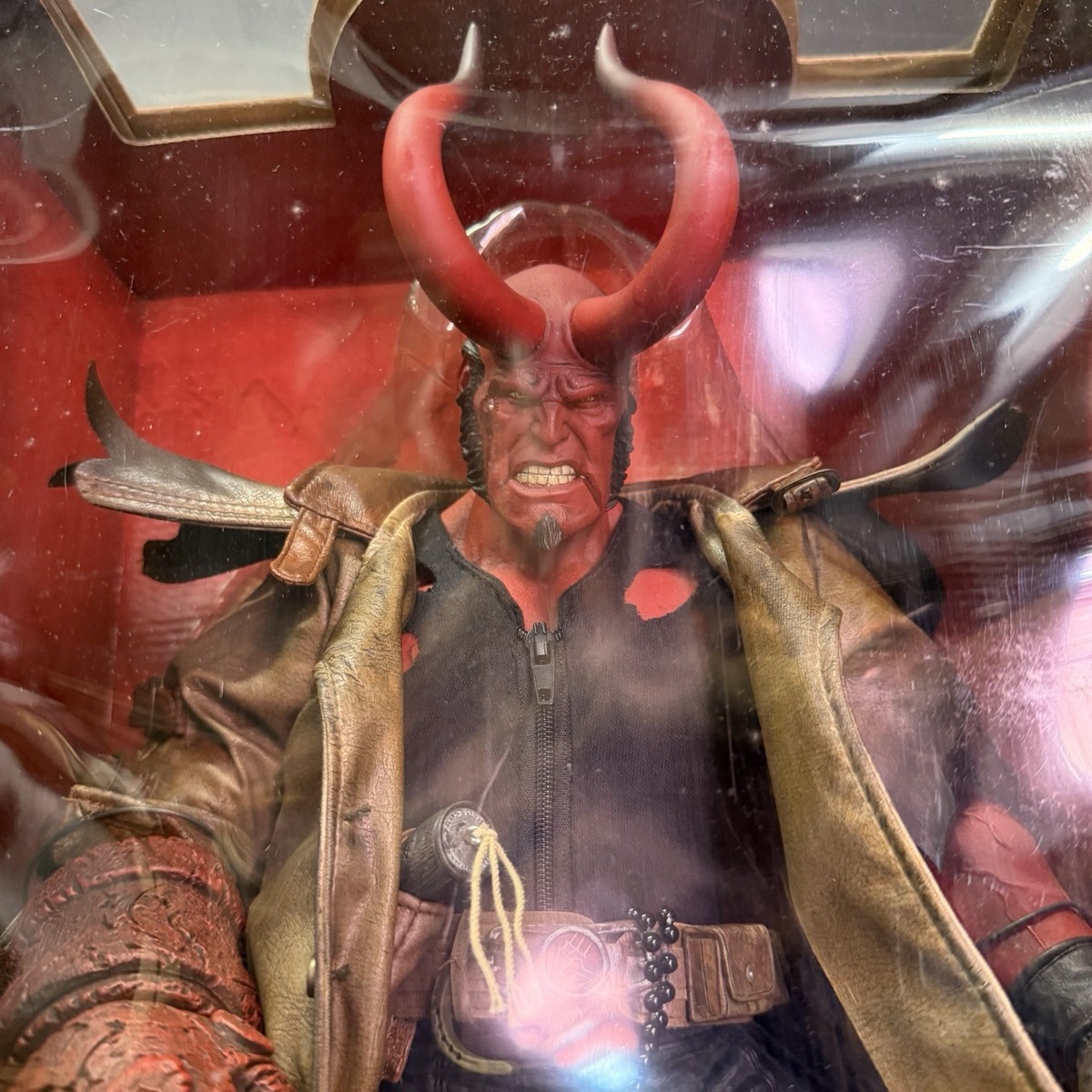 RARE Hellboy 18” Tower Records Exclusive Mezco Full Horns | eBay