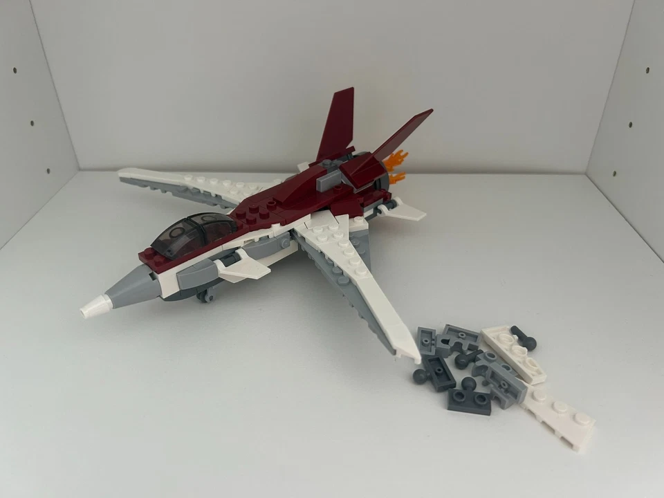 LEGO Creator 31086 Futuristic Flyer, photo 1 of 3