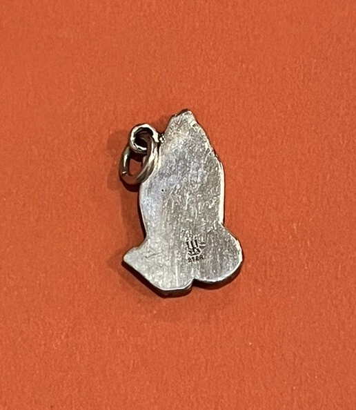 James avery praying hands charm clearance