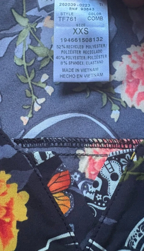 Disney Scrub Uniform Top Women’s Size XXS Pixar Coco Day of the Dead - Image 4 of 4