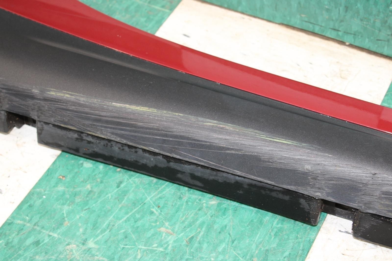 Maserati Ghibli 2014-2019 RIGHT Rocker molding