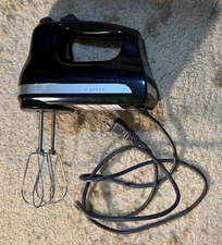 KitchenAid 3 Speed Hand Mixer Black With 2 Beaters KHM312 Excellent Condition
