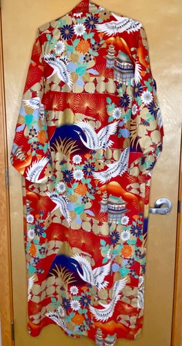Kyoto Julin Co. Ltd 100% Cotton Kimono Cranes/Red/Gold, 54" long - Picture 7 of 12