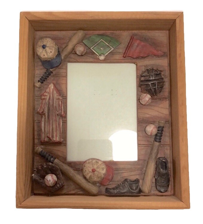 BASEBALL THEME PHOTO FRAME 3-D WOOD RESIN HOLDS 3.5 X 5 PHOTO TABLE TOP
