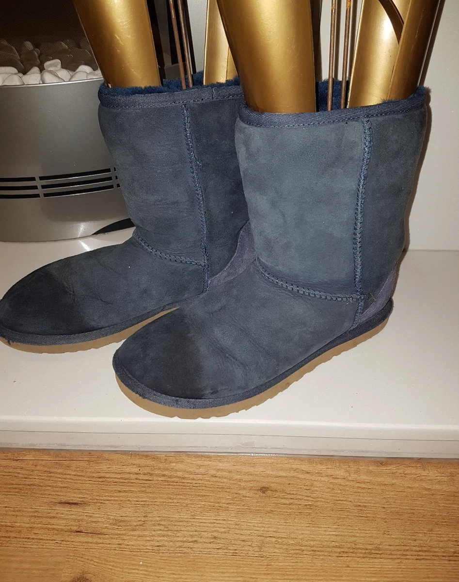 UGG AUSTRALIA 5825. F23112EV WOMENS BOOTS UK 4.5 EU 37 US 6