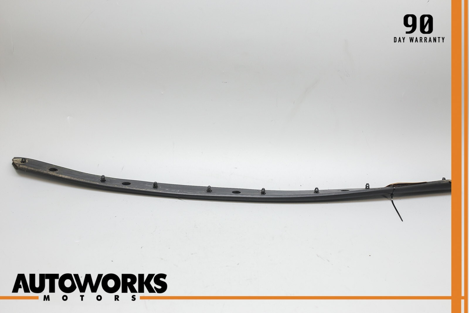 03-12 Maserati Quattroporte M139 Front Hood Bonnet Weather-Strip Rubber Seal OEM