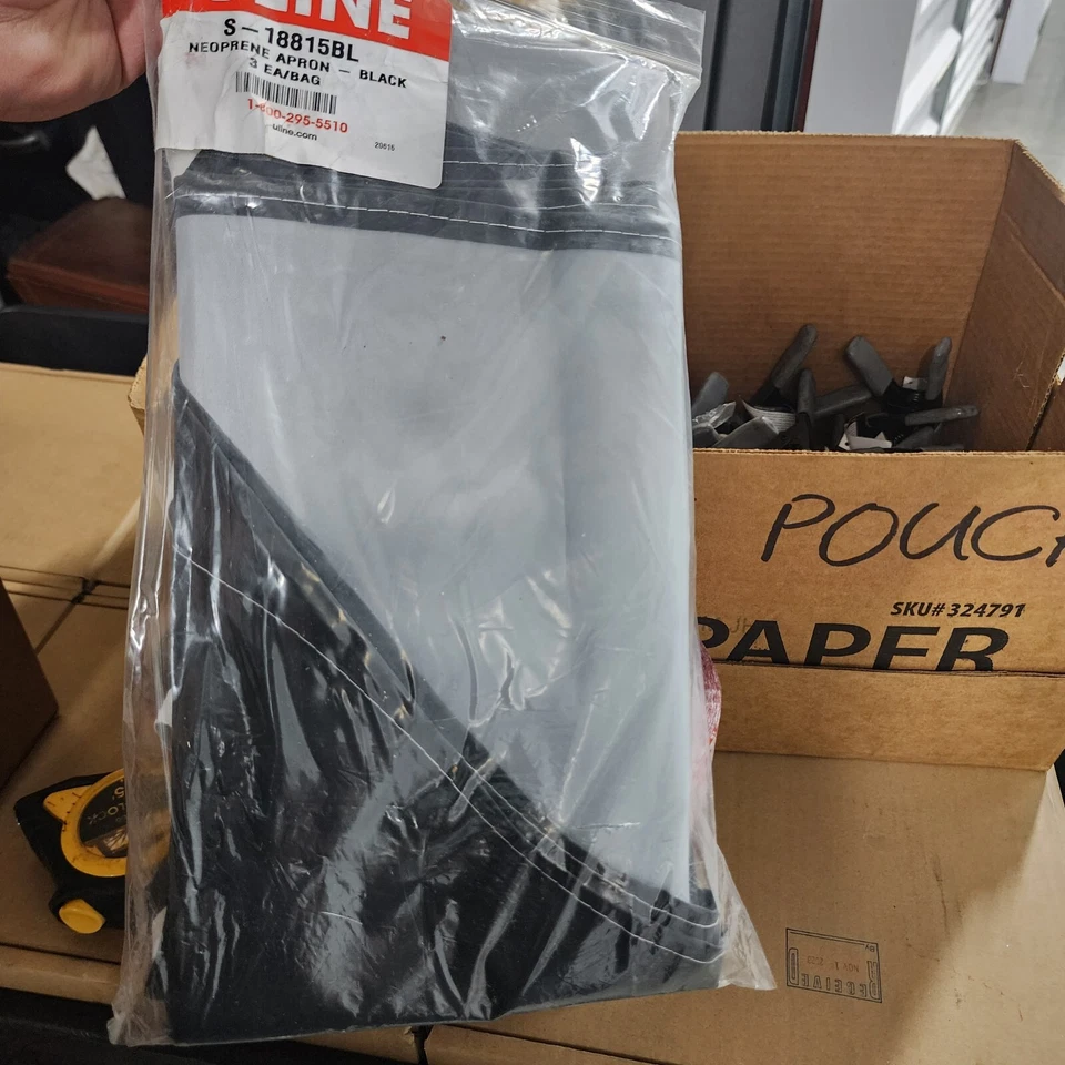 Delantal de neopreno industrial reforzado ligero U-Line S 18815bl Foto 3 de 3