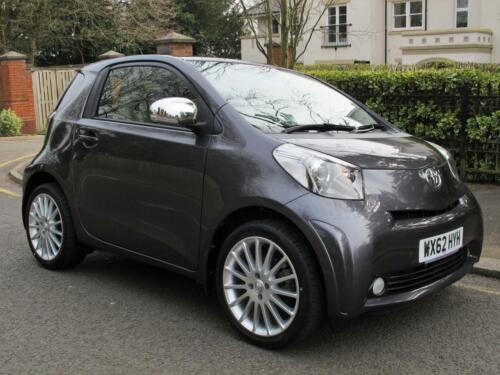 TOYOTA iQ iQ3 1.3 1.33 VVT-i SATELLITE NAVIGATION LEATHER PDC DECUMA GREY - SOLD
