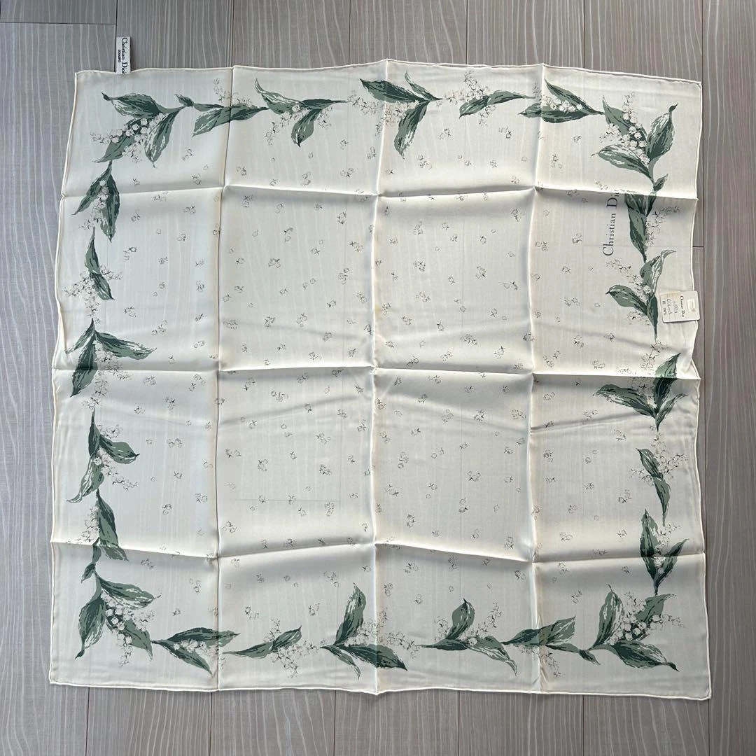Foulard Christian Dior 76 cm 29