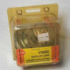Peterson Manufacturing Co. PM Back Up Light V392C