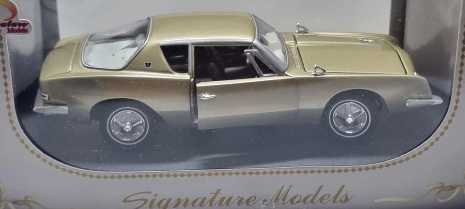  Christmas in July 1/43 Signature Models 1963 "Studebaker Aventi" Gold  - Image 3 of 4