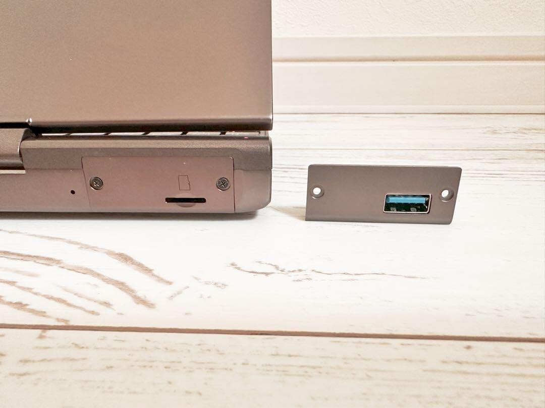 GPD Pocket 3 Ultimate i7-1195G7 16GB 1TB SSD Working item GPD Pocket 3 Ultimate i7-1195G7 16GB 1TB SSD Working item