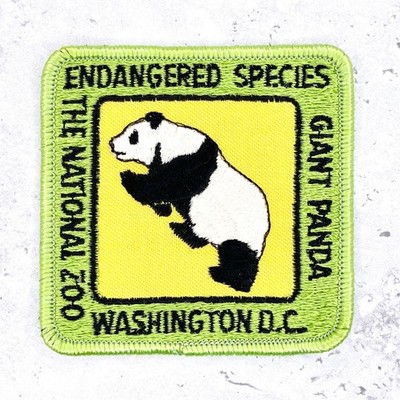 Vintage National Zoo Giant Panda Patch   Endangered Species Washington DC