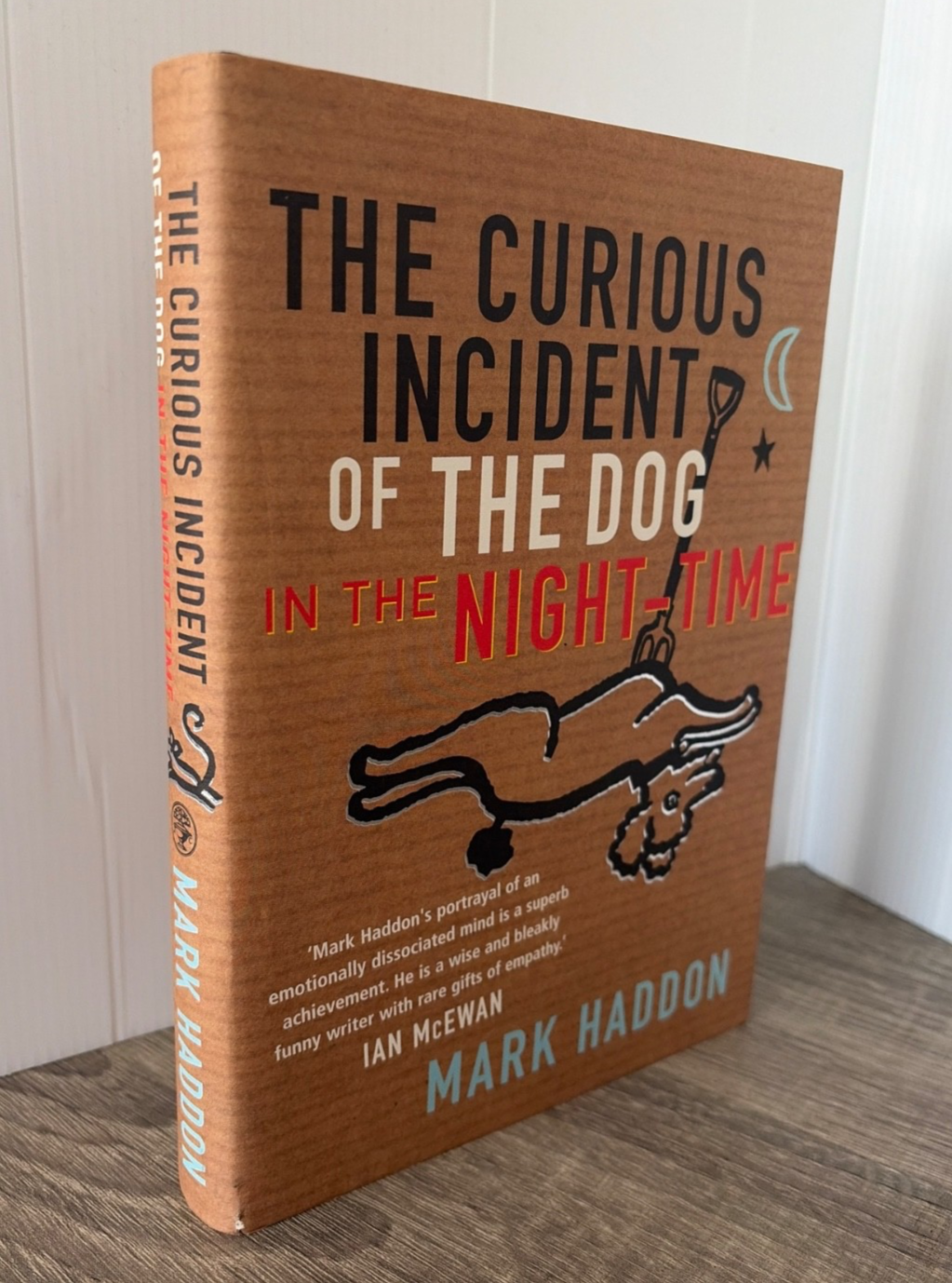 The Curious Incident of the Dog • Mark Haddon • 1st Ed 1st Printing • VGC