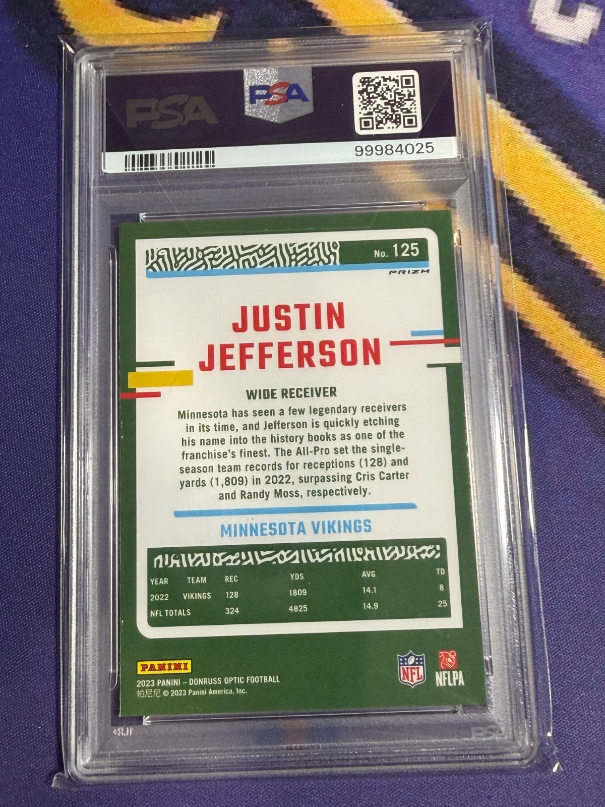 2023 Donruss Optic Justin Jefferson Fire Emoji Case Hit SSP PSA 10 view 2