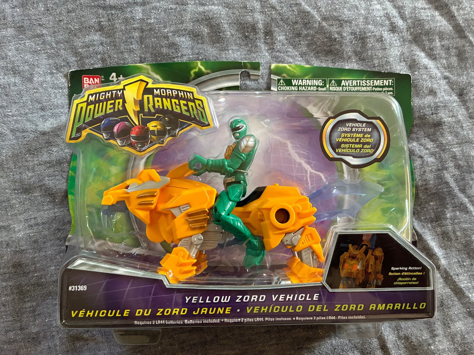 BANDAI  2009 Power Rangers Yellow Battle Zord Vehicle NEW