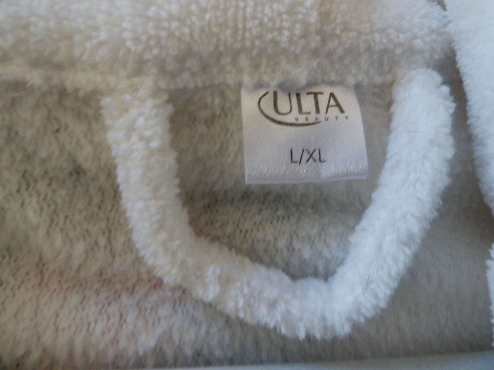 ULTA 42" Long Plush Bath Robe WHITE Bath Robe Women's… Gem