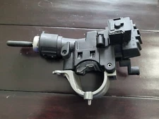 USED 2008-2012 Ford Escape Ignition Switch Assembly w/Original Key