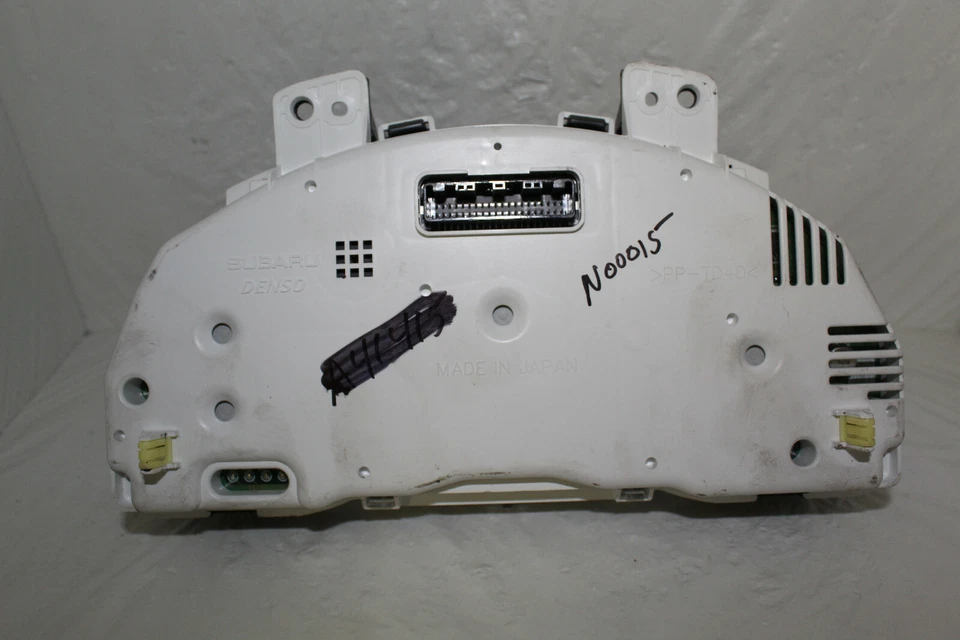 Приборный спидометр приборная панель датчики Toyota Scion FR-S 39 041 миль - Изображение 2 из 4