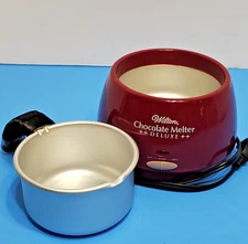 Wilton Chocolate Deluxe Melter Electric Melting Pot Fondue Dessert Server