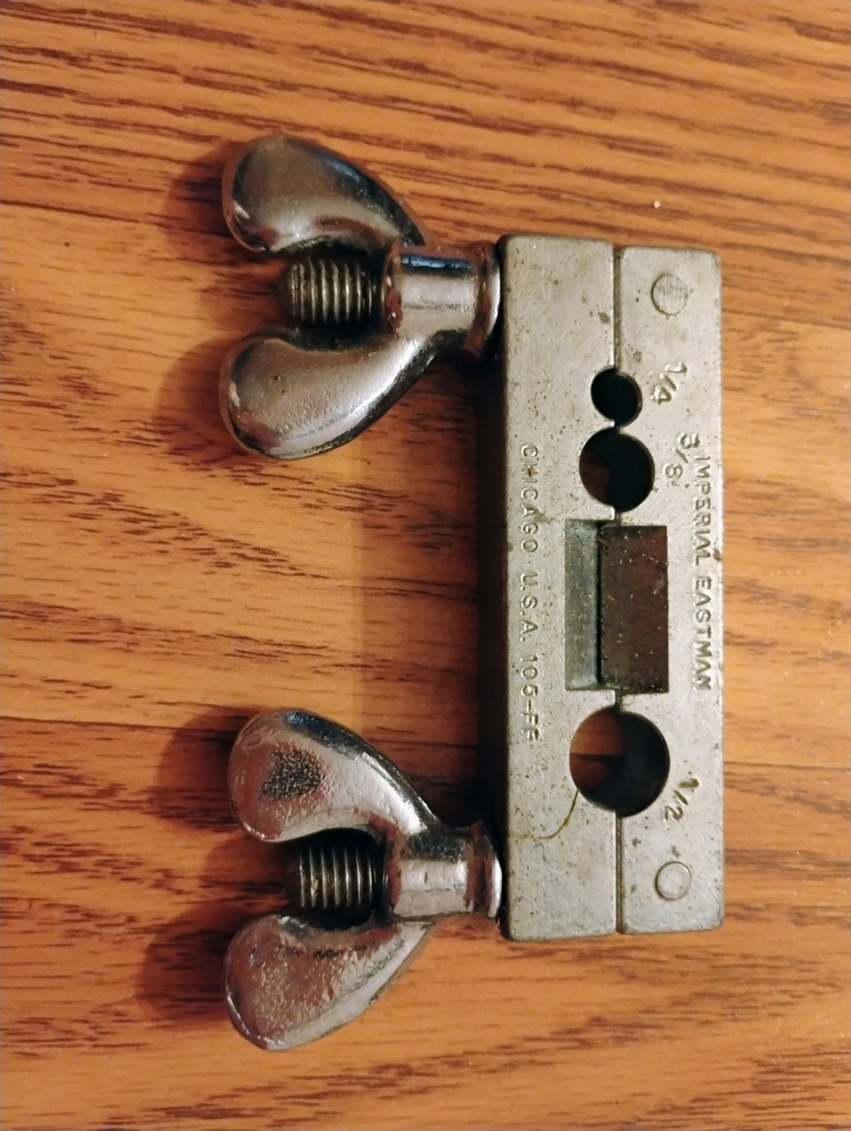 Vintage Imperial 105FF - Pinch Off Tool Made In Chicago USA