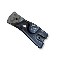 Volkswagen PASSAT B6 2007 Halterung Kotflügel 3C0821141 OLO32184