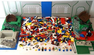 LEGO SYSTEM MOYEN AGE PIRATES CITY FIGURINES JOUET ANCIEN LOT 12