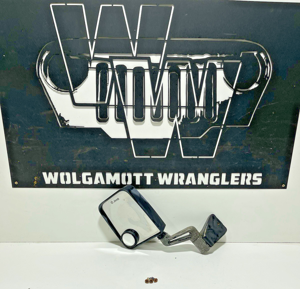 Driver Left Side Outer Sideview Mirror & Bolts 97-02 Jeep TJ Wrangler OEM CC 6A