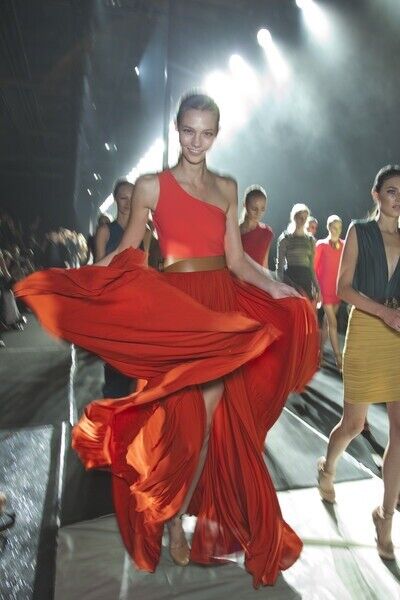 Lanvin Spring 2011 Red Silk One Shoulder Maxi Goddess Lanvin Spring 2011 Red Silk One Shoulder Maxi Goddess