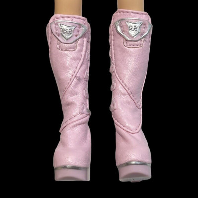 Rainbow High Minnie Choi Doll Royal Three Vision Tall Pink Platform Boots Shoes