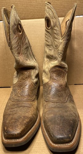 ARIAT HERITAGE ROUGHSTOCK EARTH BOOT 