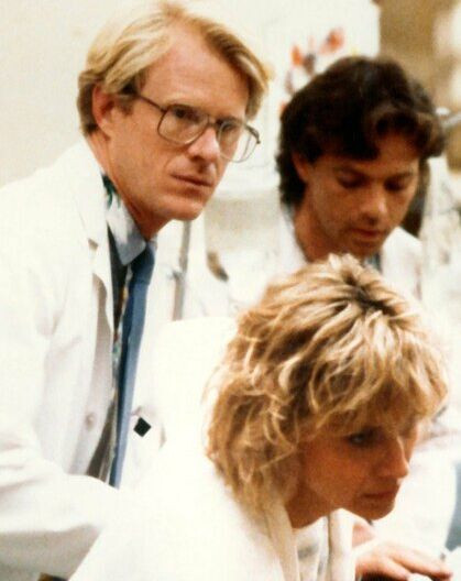 その他 St Elsewhere: Season 1 [DVD] [Import] bme6fzu Amazon.com: St. Elsewhere - Season 1 : Ed Flanders, David Birney