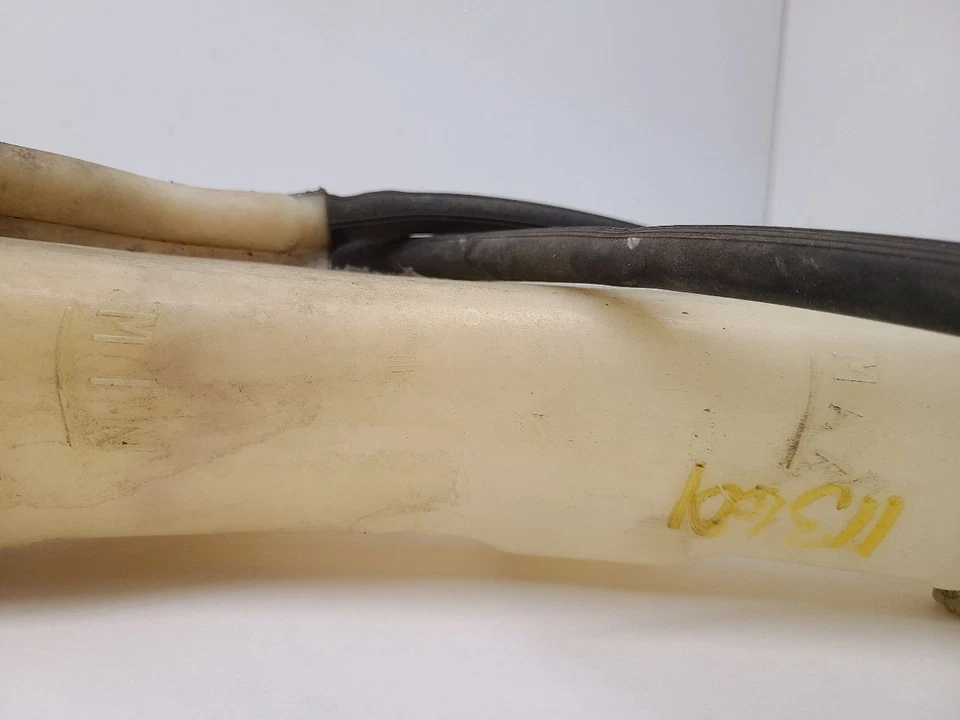 2009-2014 VOLKSWAGEN ROUTAN Coolant Reservoir 7B0121407 - Изображение 3 из 4