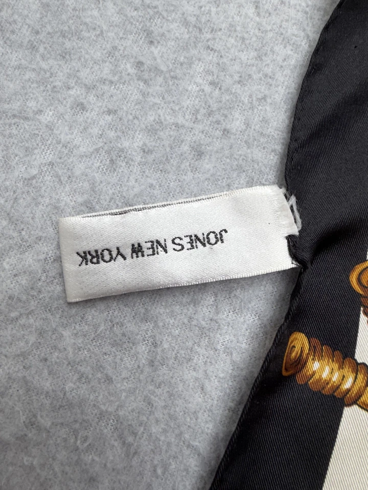 Bufanda de seda Jones New York vintage para mujer negra cuadrada perfume llaves estampado años 90 Foto 3 de 4