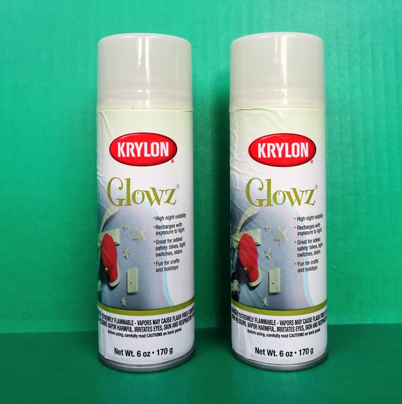 Vintage 2004 Krylon K03150 Glowz Glow in the Dark Spray Paint Green 6 oz 2pc NOS