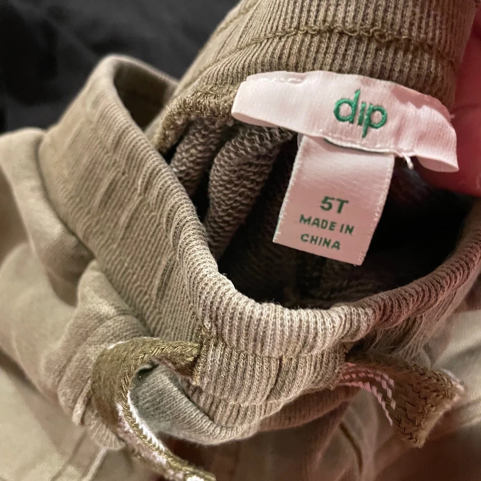 Lote de paquete de ropa para niños 5T 2T 3T pantalones cortos camisas pantalones chaquetas conjuntos Foto 3 de 4