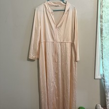 Vanity Fair Full Sweep Long Zip Robe Nightgown Size 12 pink peach grandmacore