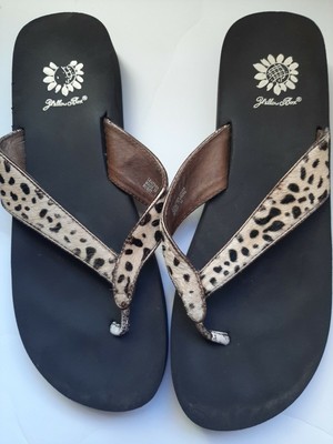 yellow box leopard print flip flops
