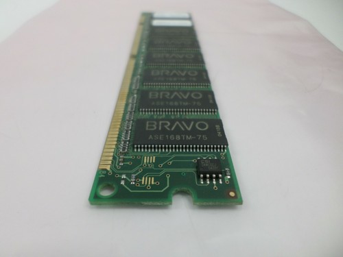 Bravo 256MB SDR DIMM H 32ZHS P0121162 - Picture 2 of 5