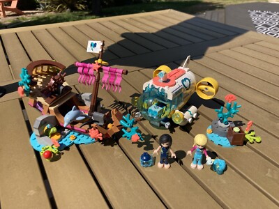 LEGO Friends: Dolphins Rescue Mission (41378) with Shipwreck