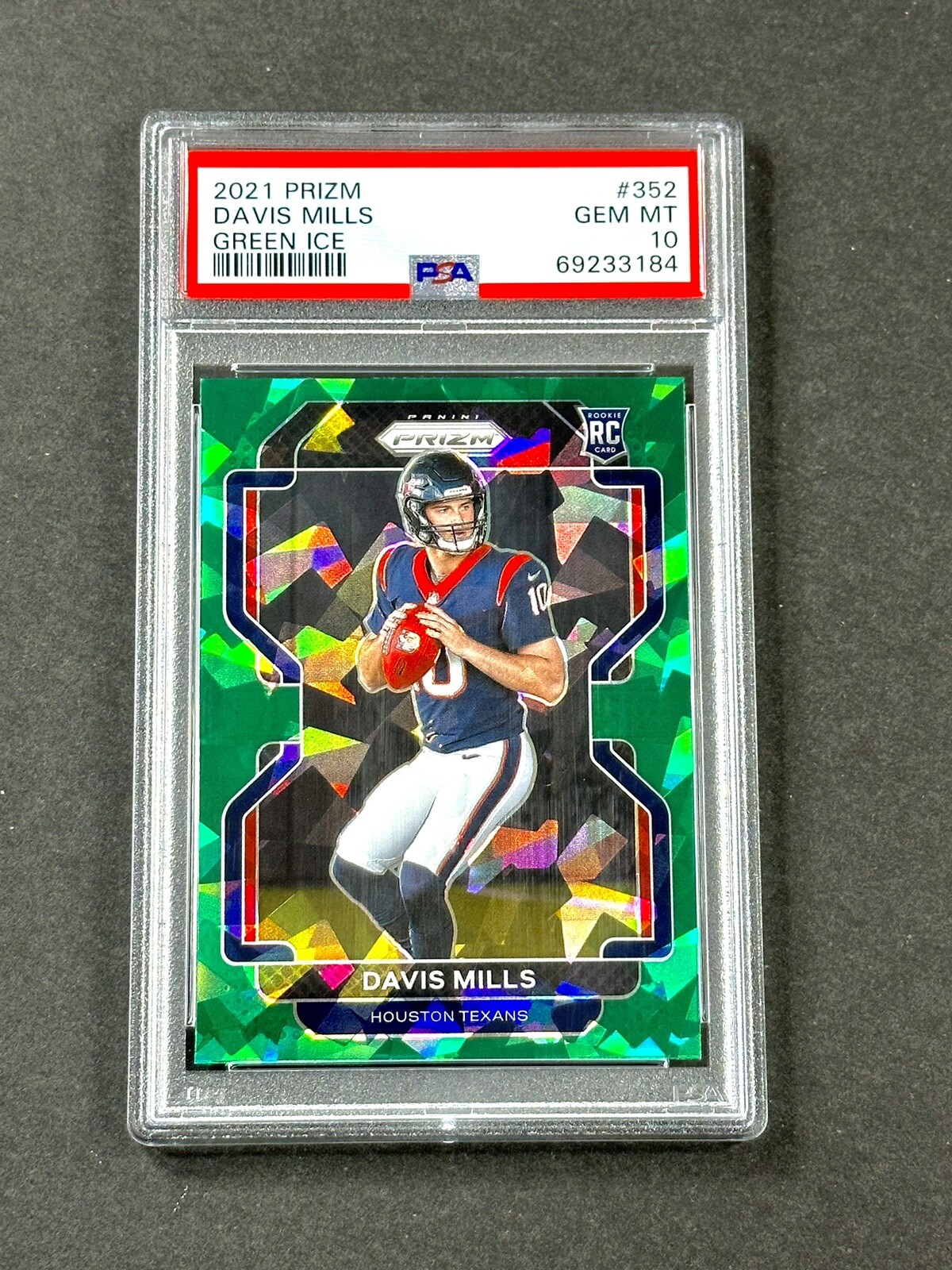 2021 Panini Prizm DAVIS MILLS Rookie Green Cracked Ice Prizm RC#352 PSA 10-POP 5