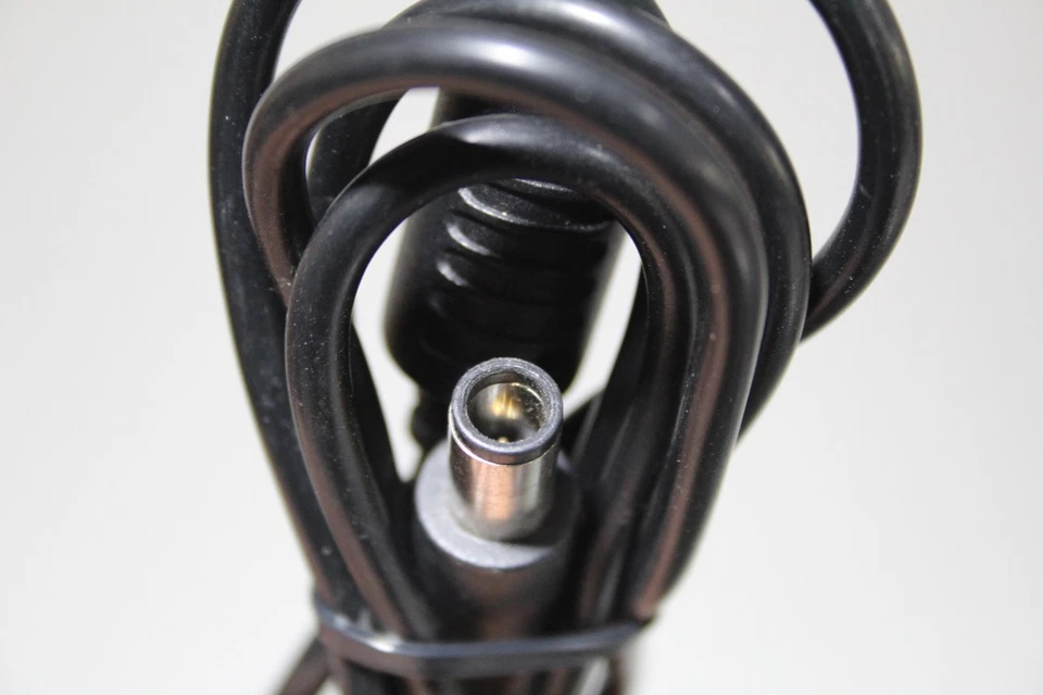 Sunydeal AC Adapter ST-C-090-19500462CT Used! - Image 3 of 4