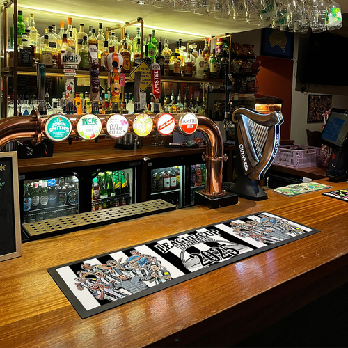 Newcastle Utd League Cup Winners 2025 Bar Runner Mat Design 1 Toon Army Man Cave - Picture 3 of 6