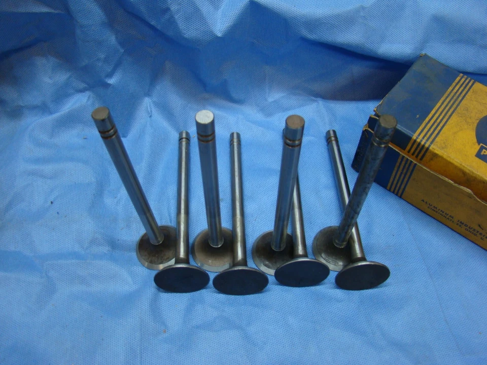 Juego de 8 válvulas de escape Nash Ambassador 1934-1942 Advanced Eight 261 45879 NORS EE. UU. Foto 2 de 4