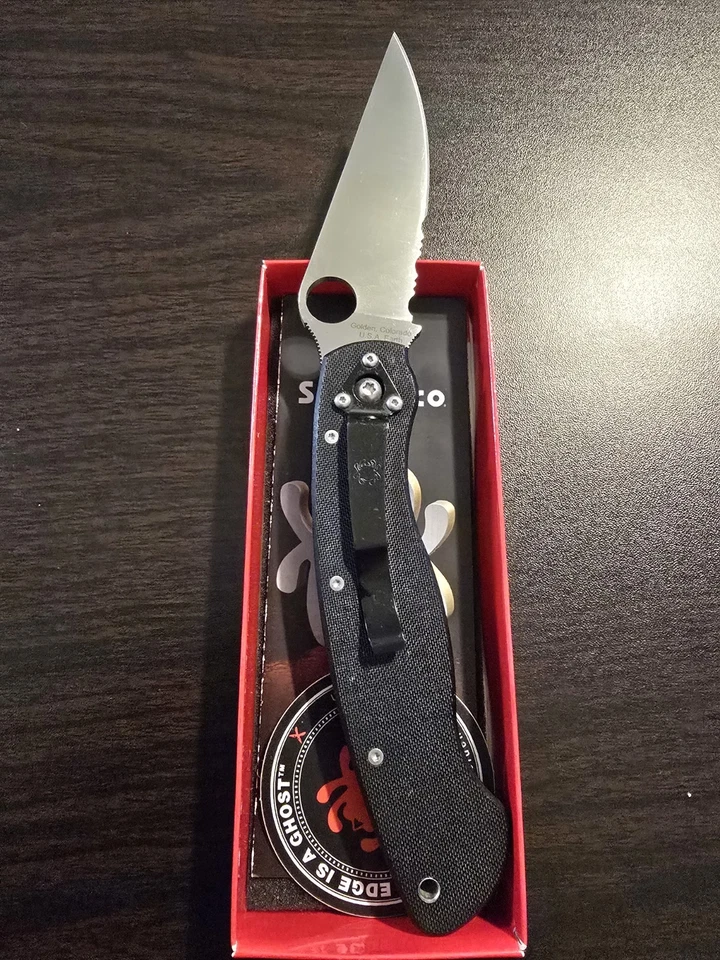 Spyderco Military Partialy Serrated S30V  Liner Lock Lightly Used C36GPS2 RARE - Image 2 of 2
