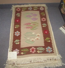 Never Used Vintage Romanian Transylvanian Hand Woven Wool Kilim 24" x 39" 16