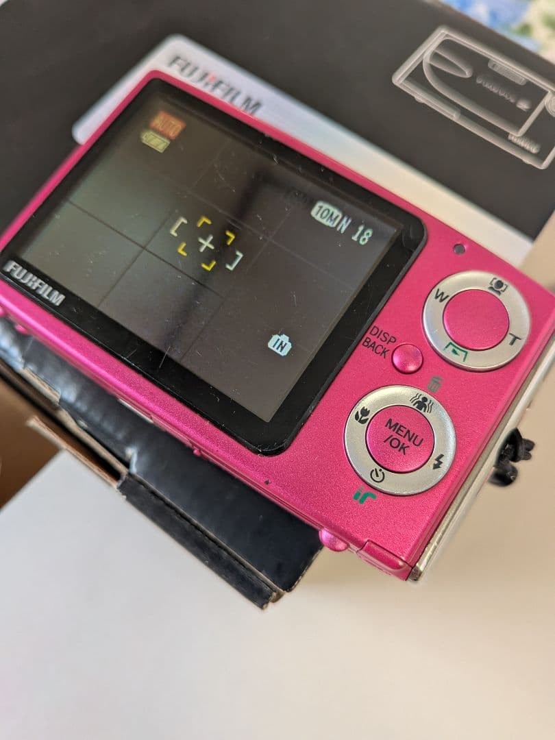 FUJIFILM FinePix Z20fd Pink 10.0MP 3x Optical Zoom Digital Camera