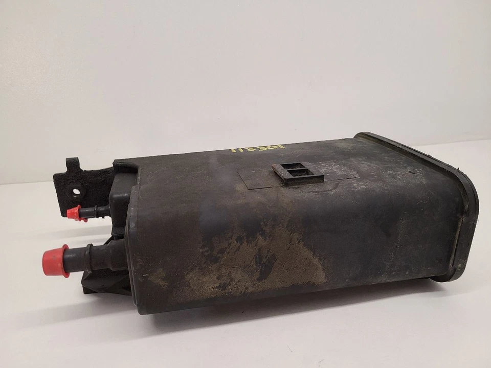 2000-2003 CHEVROLET SUBURBAN 1500 Fuel Vapor Canister 15733604 Foto 2 de 4